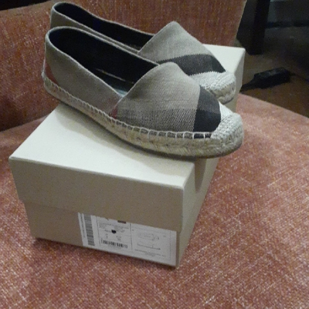 Burberry Taupe and Black Check Canvas Espadrilles